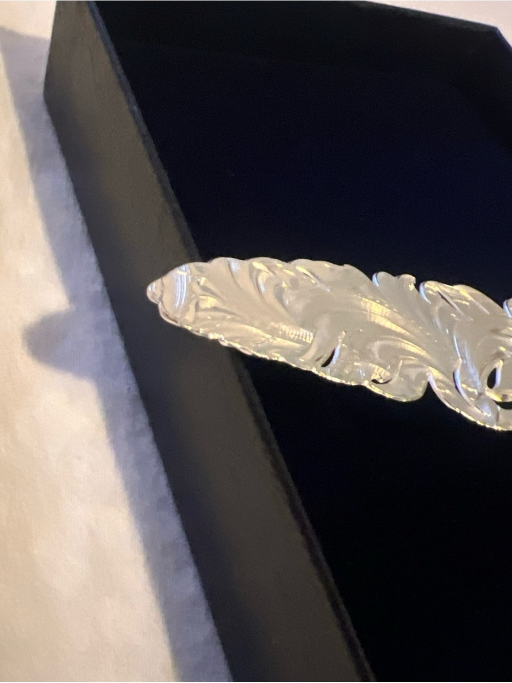 Montana Silversmiths Silver Feather Hat Pin with Red and Blue Trim - Picture 6 of 12